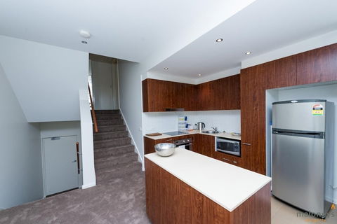 Accommodate Canberra - Metropolitan - C Tourism 4