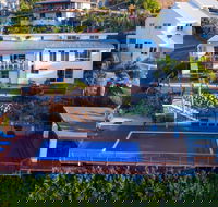 Nautilus on the Hill