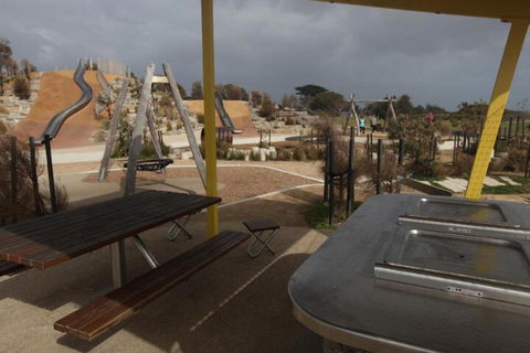 Sea Salt Bnb - C Tourism 7