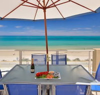 Adelaide Luxury Beach House - C Tourism
