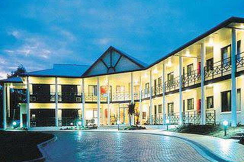 Nepean Country Club & Day Spa - C Tourism 1