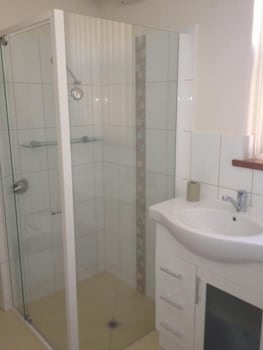 Longbeach Apartments Coffin Bay - C Tourism 1