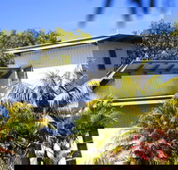 Mobys Beachside Retreat