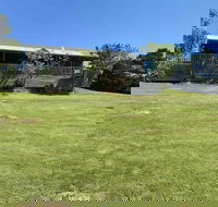 Clifton Beach Lodge - C Tourism