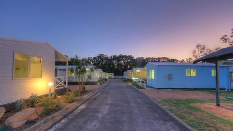 Bays Holiday Park - C Tourism 0