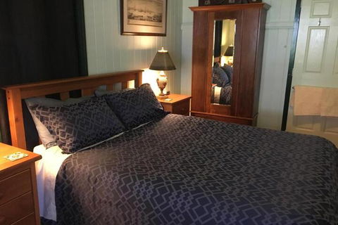 Pitstop Lodge Guesthouse B & B - C Tourism 6