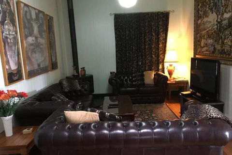Pitstop Lodge Guesthouse B & B - C Tourism 7
