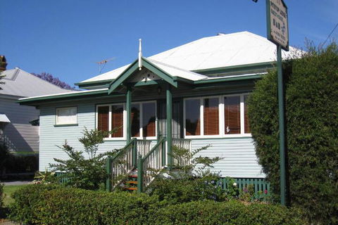 Pitstop Lodge Guesthouse B & B - C Tourism 2