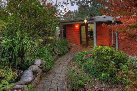 Kiewa Country Cottages - C Tourism 5