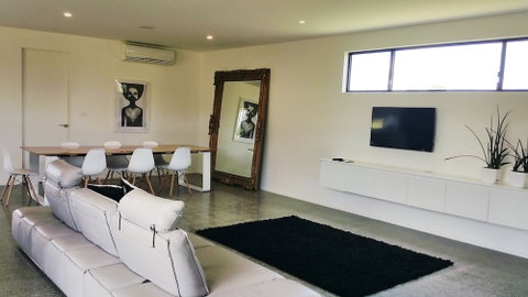 Zebula Gloucester - C Tourism 2