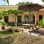 The Grape & Olive At Willunga - C Tourism 0