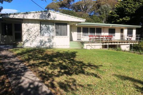 14 Bay Street - C Tourism 2