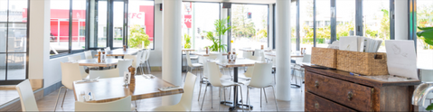 Mermaid Beach Tavern - C Tourism 0