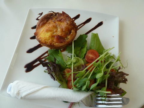 Frederick's Cafe - C Tourism 0