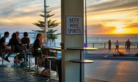 NINE 50 Restaurant & Bar - C Tourism 1