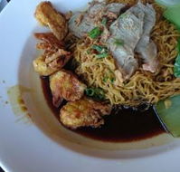 Madam Kwan's - C Tourism