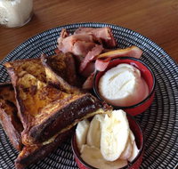 Binario Cafe - C Tourism