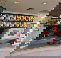 Red Rooster - C Tourism