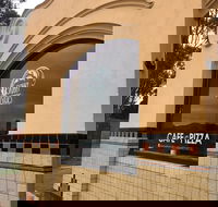 Skinny Sisters - C Tourism