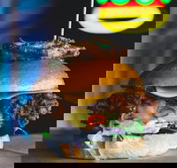 BMX Burgers - C Tourism