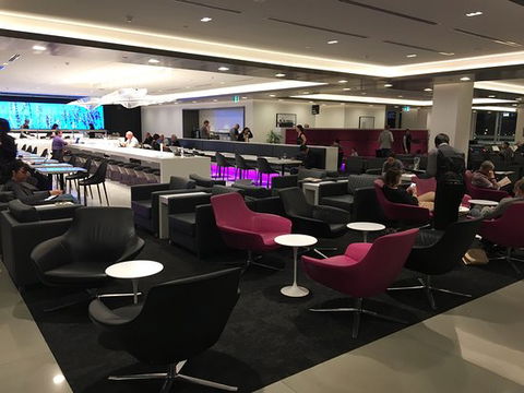 Air New Zealand Lounge - C Tourism 0