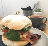 Kincumber Post Cafe - C Tourism