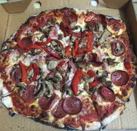 Little Joes Woodfired Pizza - C Tourism