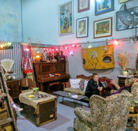 Loo Loo's Coffee Warehouse - C Tourism