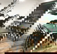 Raven Cafe  Grill - C Tourism