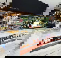 Eastwood's Deli and Cooking School - C Tourism