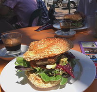 Lulu's Cafe - C Tourism
