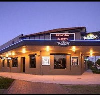 Blackbutt Hotel - C Tourism