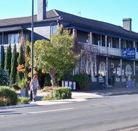 Coachwood  Cedar Motor Hotel Restaurant