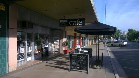 Living And Giving - C Tourism 0