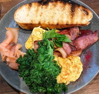 Sunday in Canberra - C Tourism