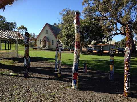 Kookaburra Kiosk - C Tourism 0