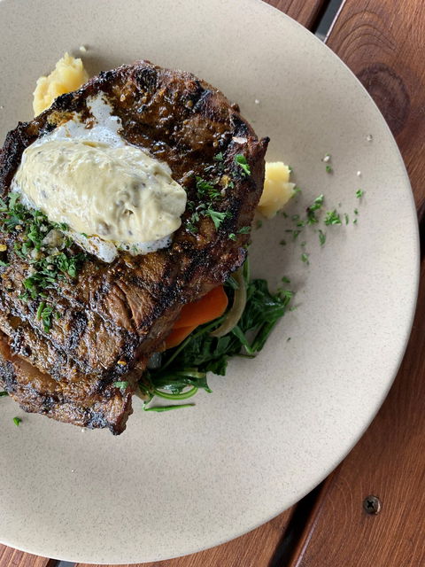 Commercial Hotel Redbank - C Tourism 2