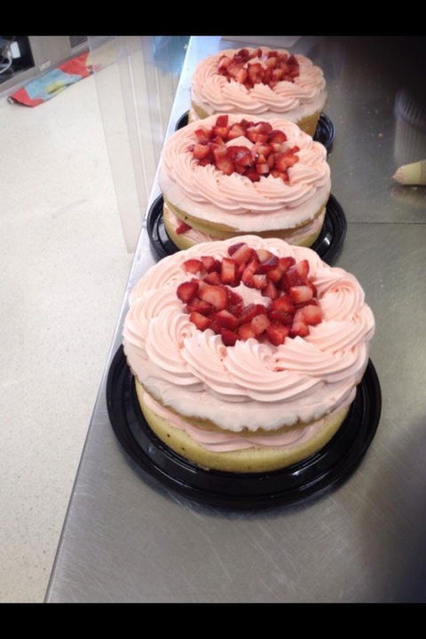 Beachmere Bakery - Bribie Island - C Tourism 0