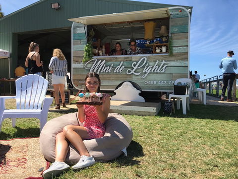 Mini De Lights - C Tourism 0