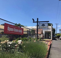 The Oaks Cafe - C Tourism