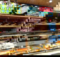 Knife n Fork - C Tourism