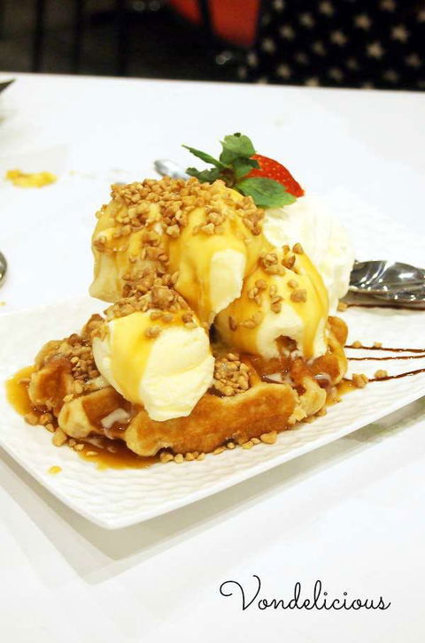Eat Istanbul - CBD - C Tourism 0