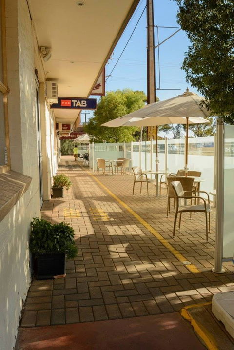 V Hotel - C Tourism 0