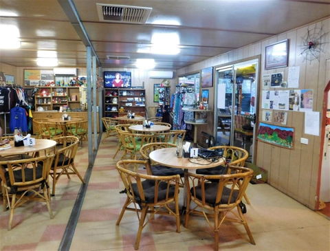 Stuarts Well Roadhouse- Restaurant & Bar - C Tourism 0