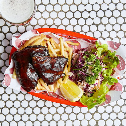Dee Why Hotel Brasserie - C Tourism 0