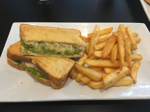 The Coffee Club - Joondalup Drive - C Tourism 0
