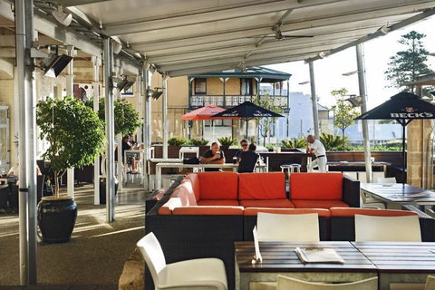 Tradewinds Hotel - Bar And Bistro - C Tourism 0