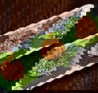 Mama Papa - C Tourism