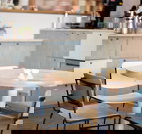 Walk Don't Run - C Tourism