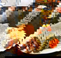 Ditzy Dani's Cafe - C Tourism